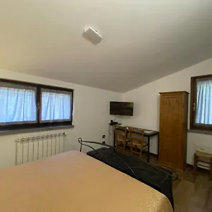 Monteguzzo Couette-café