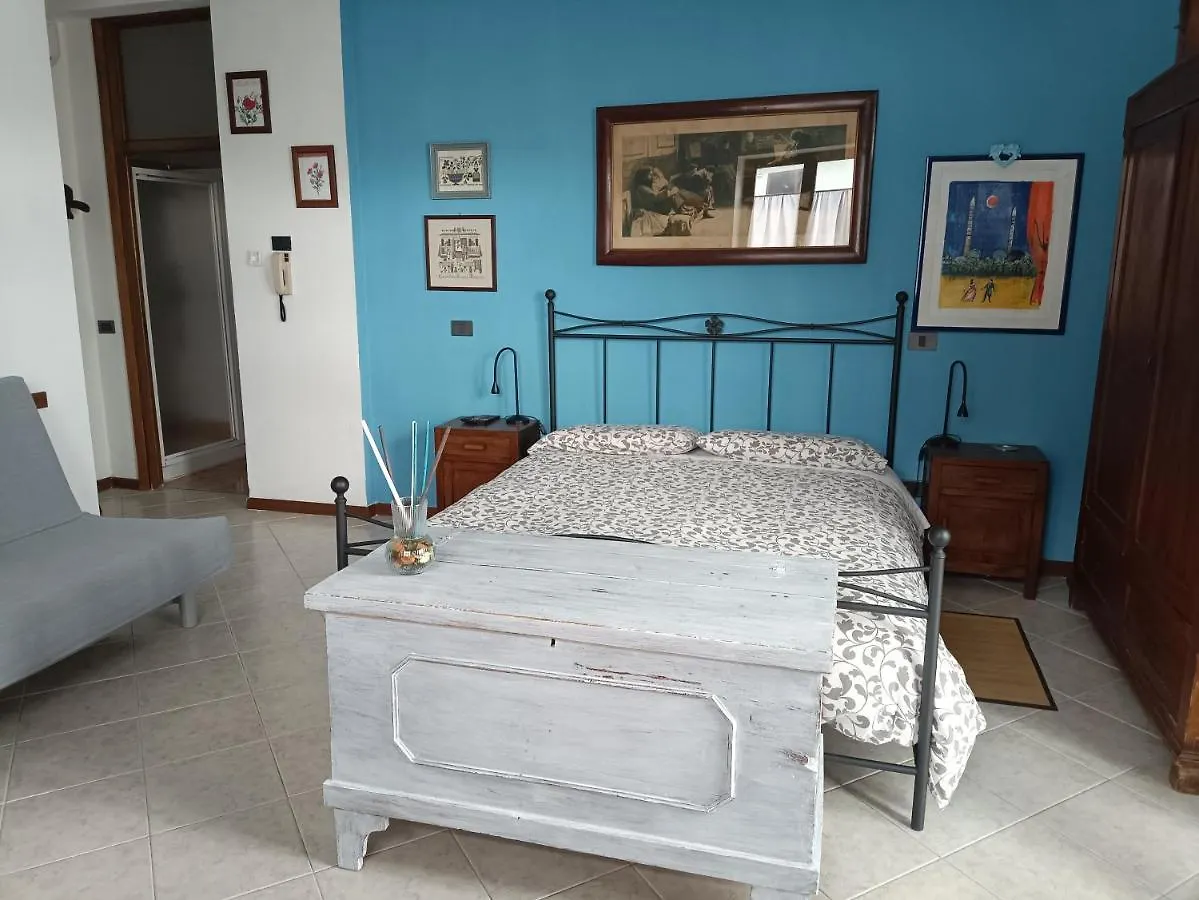 B&B La Casarella Soiano Del Lago 0*,  Italy